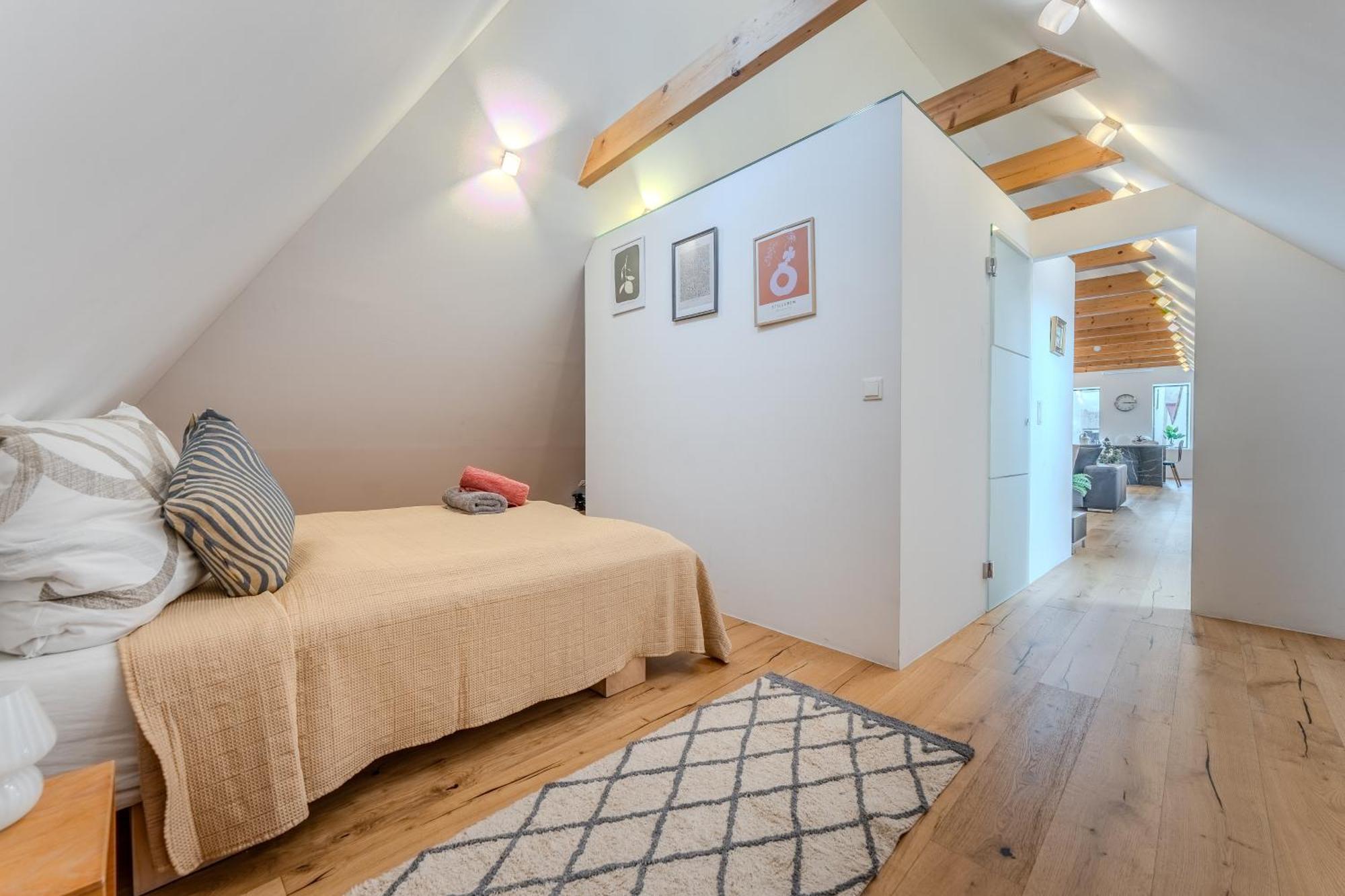 Апартаменти Loft Dachsberg Кремс-ан-дер-Донау Екстер'єр фото